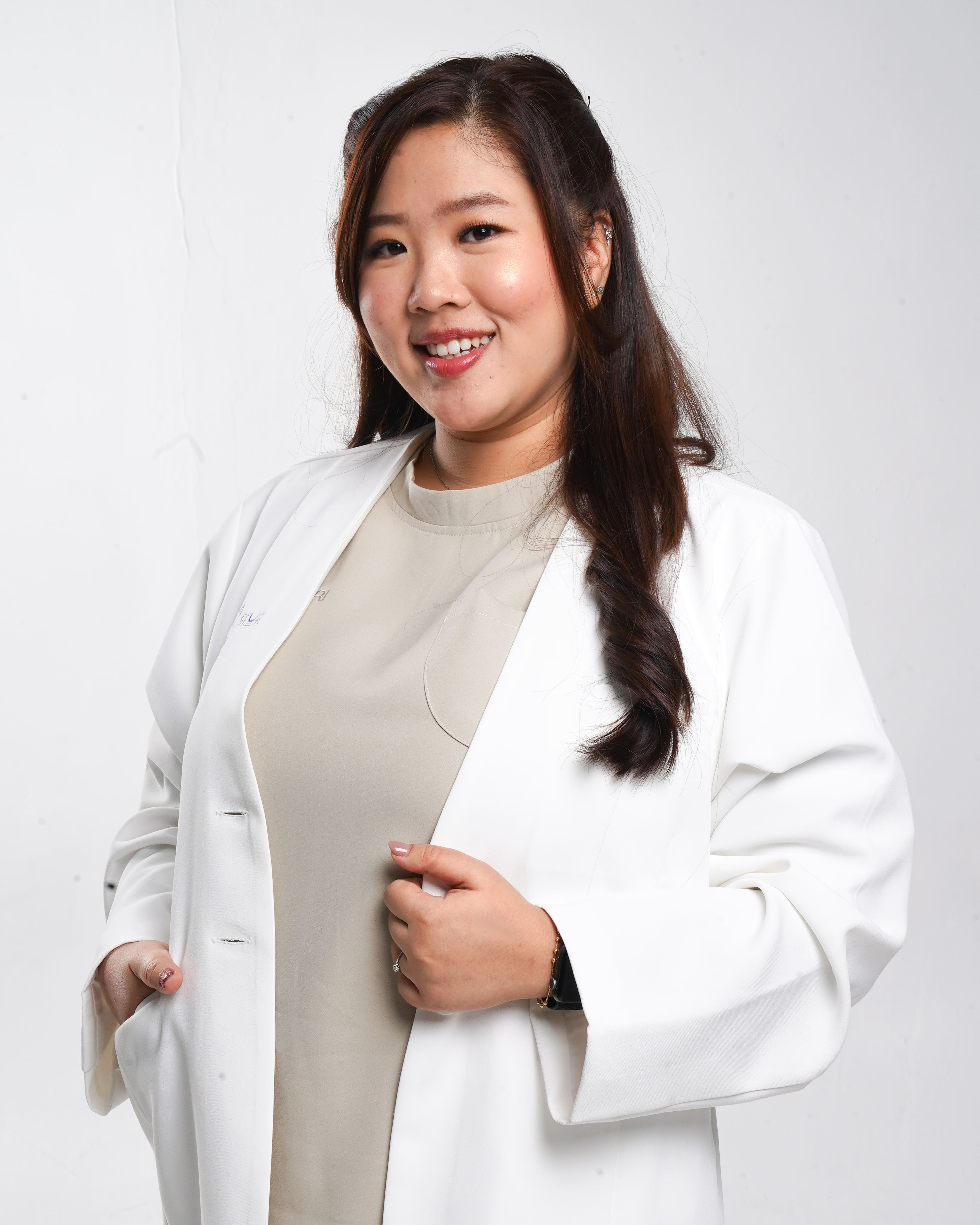 drg. Vannya Guna Wijaya